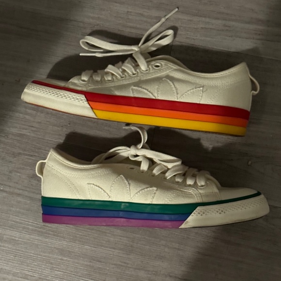 Adidas love unites shoes runners rainbow men women pride - Picture 5 of 7